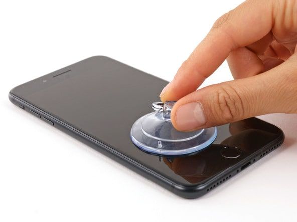 تعویض دوربین ایفون 7