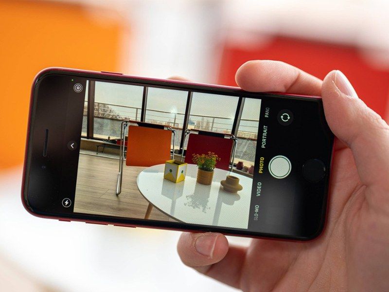 تعمیر دوربین آیفون se2022