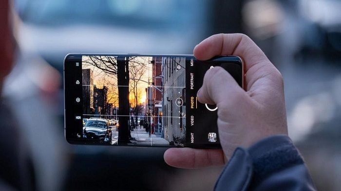 دلایل رایج تار شدن دوربین ایفون