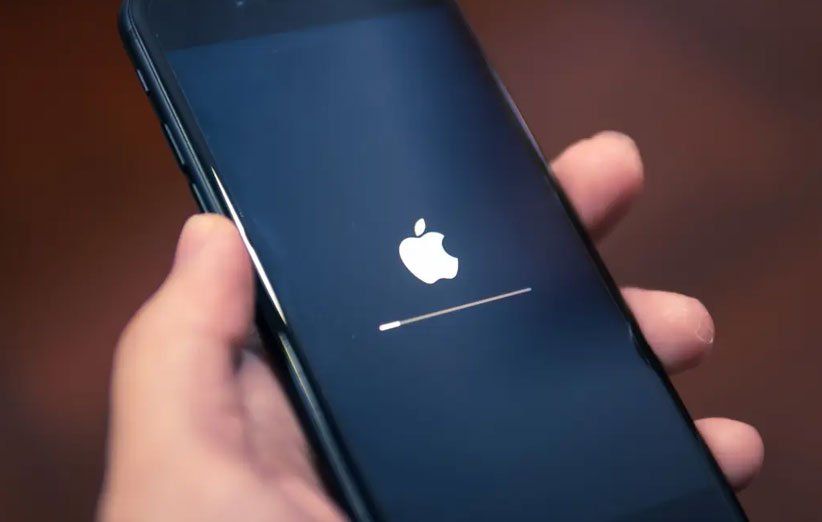 آموزش رفع مشکل قفل شدن آیفون روی لوگوی اپل آموزش رفع مشکل قفل شدن آیفون روی لوگوی اپل